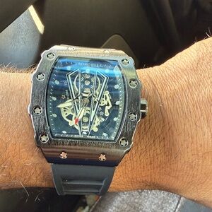 Men's Luxury Skeleton Watch - Black and Silver